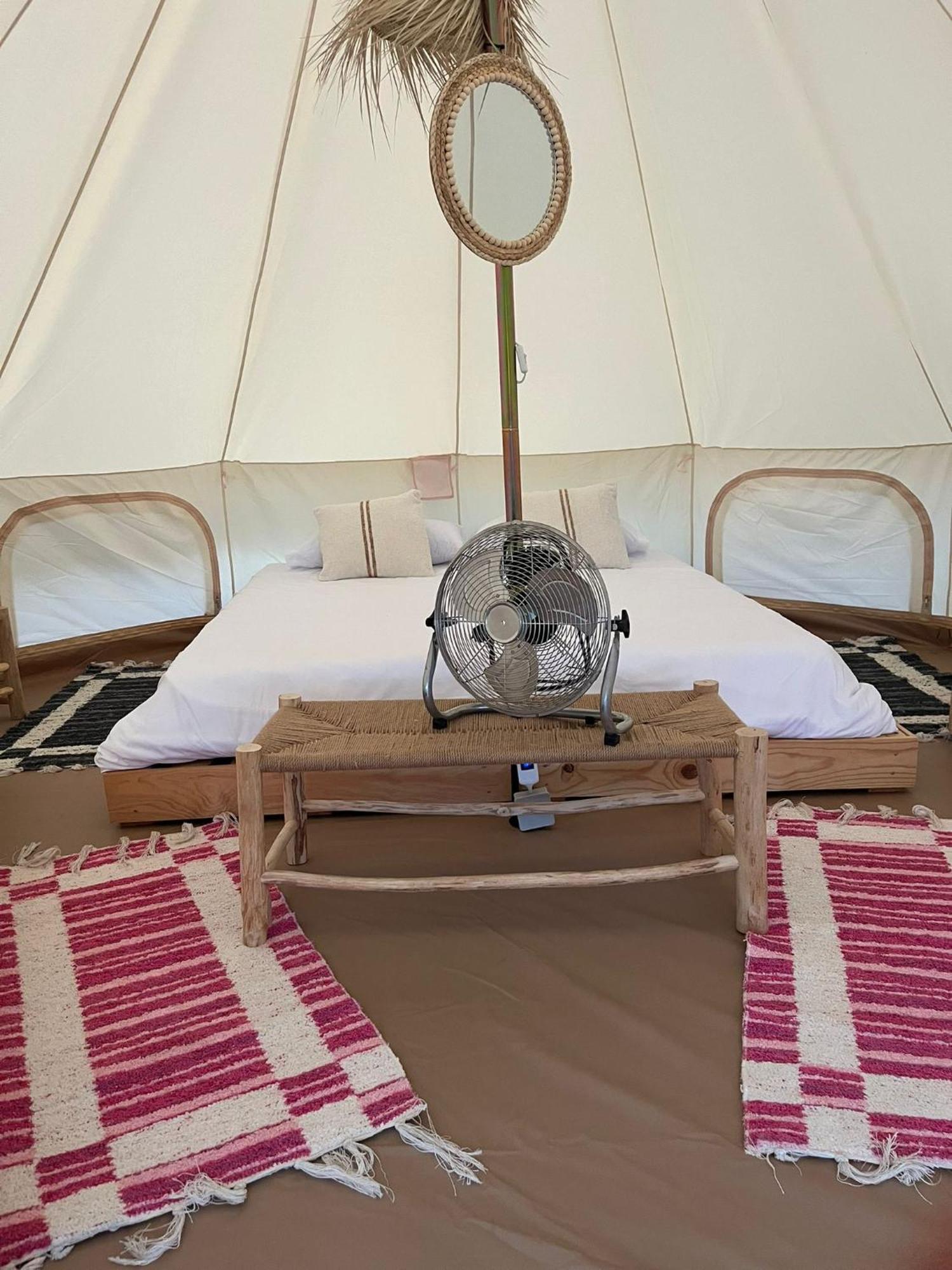 Camping Vila De Саррия Экстерьер фото