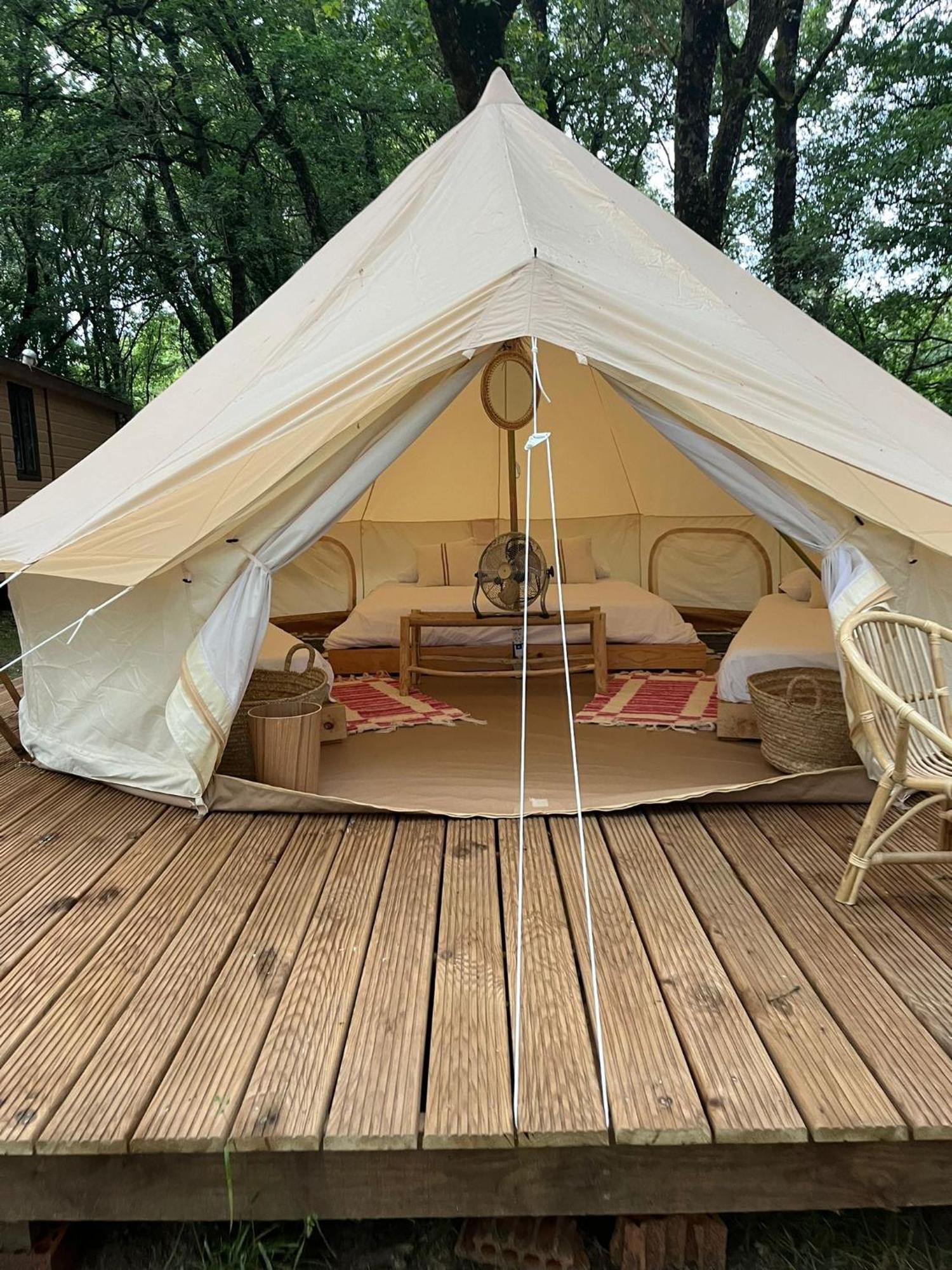Camping Vila De Саррия Экстерьер фото